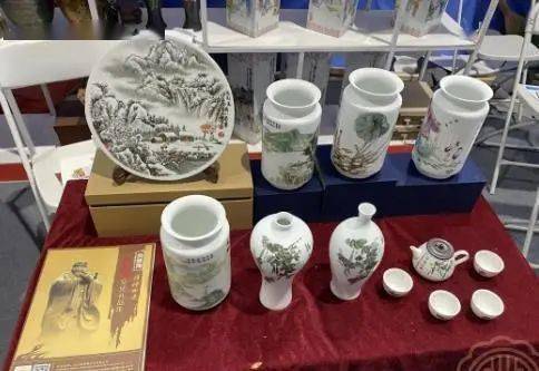 亮出絕活，秀出風(fēng)采 濟(jì)寧高新區(qū)4家企業(yè)閃耀首屆中國(guó)國(guó)際文旅博覽會(huì)